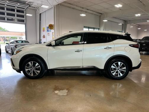 White 2021 Nissan Murano S
