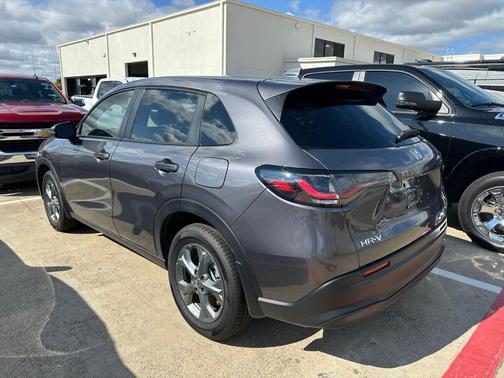2026 Honda HR-V LX