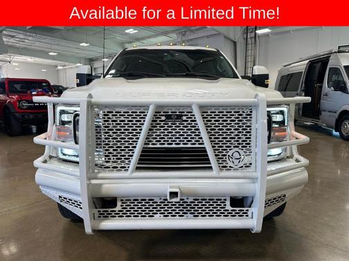 White Metallic 2022 Ford F-450 LIMITED
