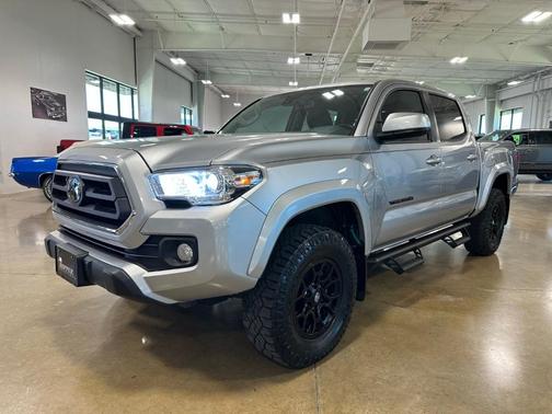 2022 Toyota Tacoma SR5