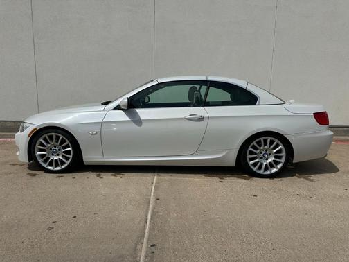 White Metallic 2013 BMW 328 i
