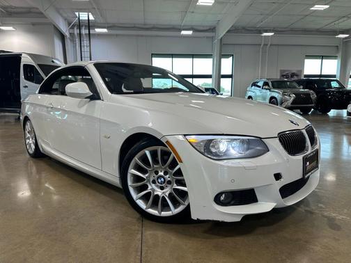 White Metallic 2013 BMW 328 i