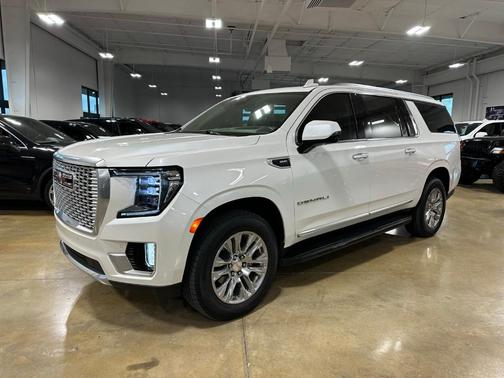 2023 GMC Yukon XL Denali