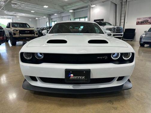 White Knuckle Clearcoat 2022 Dodge Challenger SRT Hellcat