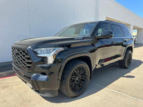 2023 Toyota Sequoia Capstone