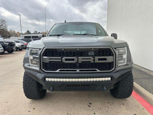 2020 Ford F-150 Raptor