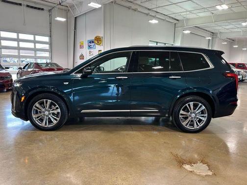 Emerald 2025 Cadillac XT6 Premium Luxury FWD