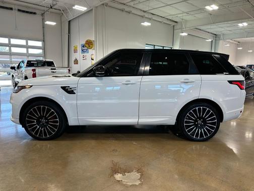 2020 Land Rover Range Rover Sport 3.0L Supercharged HSE