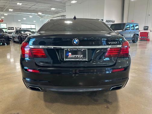 2013 BMW 750 i