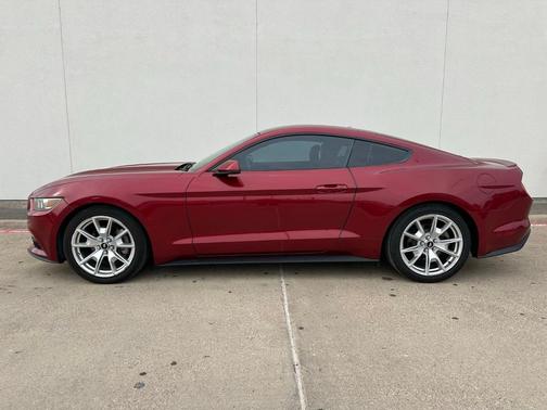 2015 Ford Mustang EcoBoost Premium
