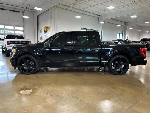Black Metallic 2021 Ford F-150 XLT