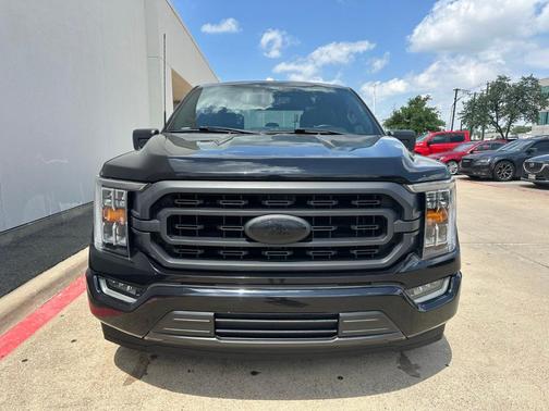 Black Metallic 2021 Ford F-150 XLT