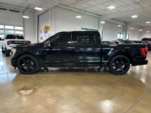 Black Metallic 2021 Ford F-150 XLT