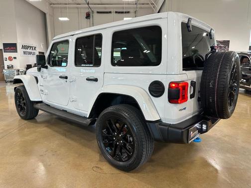 2022 Jeep Wrangler Unlimited 4xe Sahara