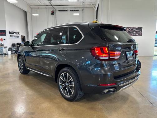Dark Graphite Metallic 2018 BMW X5 sDrive35i