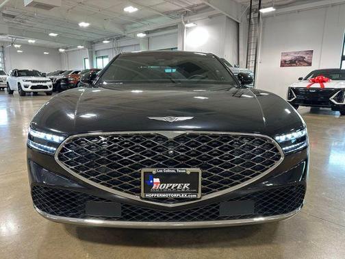 Vik Black 2025 Genesis G90 3.5T e-SC