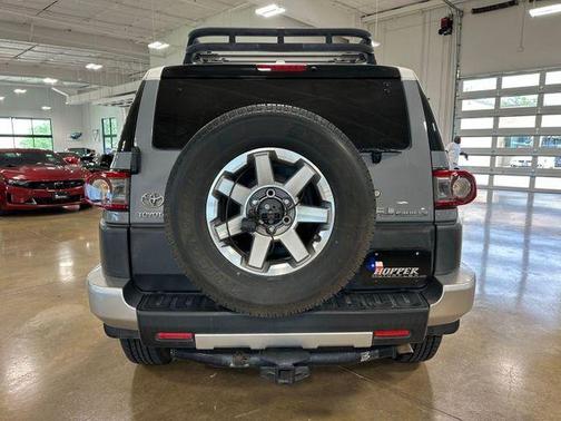 2014 Toyota FJ Cruiser Base