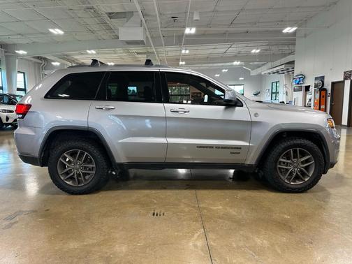 2016 Jeep Grand Cherokee Laredo