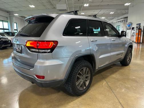 2016 Jeep Grand Cherokee Laredo