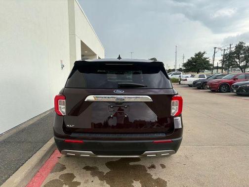 Red Metallic 2022 Ford Explorer XLT