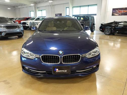 2018 BMW 330 i xDrive