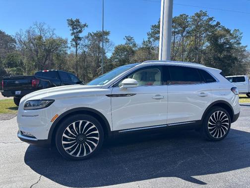 2021 Lincoln Nautilus Black Label