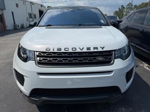 Yulong White 2019 Land Rover Discovery Sport Landmark