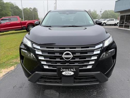Black 2025 Nissan Rogue SV