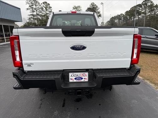Oxford White 2026 Ford F-250