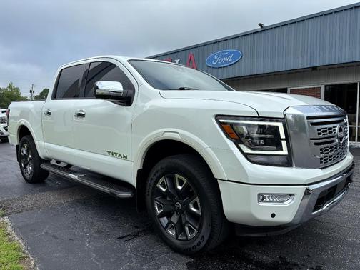 2023 Nissan Titan Platinum Reserve