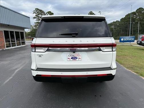 2022 Lincoln Navigator Reserve