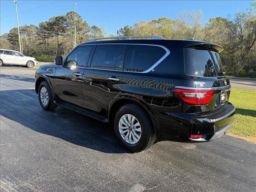 2024 Nissan Armada SV
