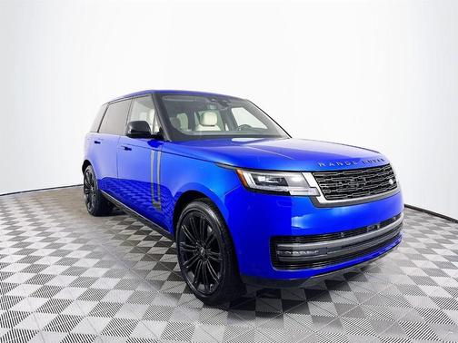2025 Land Rover Range Rover P530 SE 7 Seat