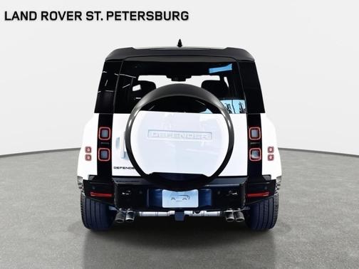 2026 Land Rover Defender 