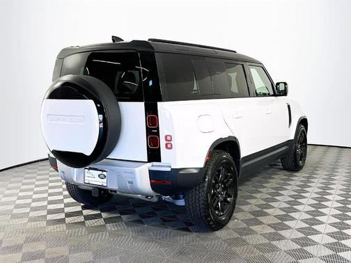 2025 Land Rover Defender P300