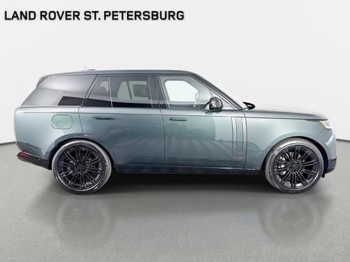 Belgravia Green 2026 Land Rover Range Rover P400 SE