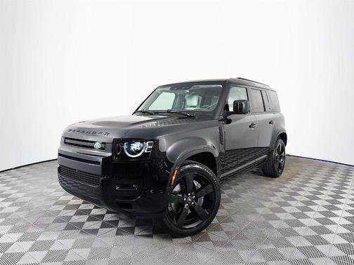 2025 Land Rover Defender P400 X-Dynamic SE