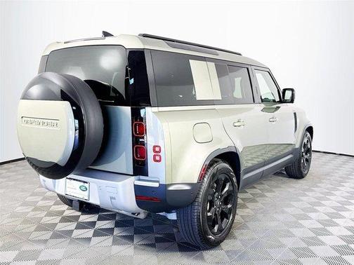 2025 Land Rover Defender P300