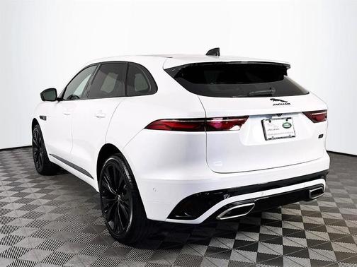 2026 Jaguar F-PACE P400 R-Dynamic S