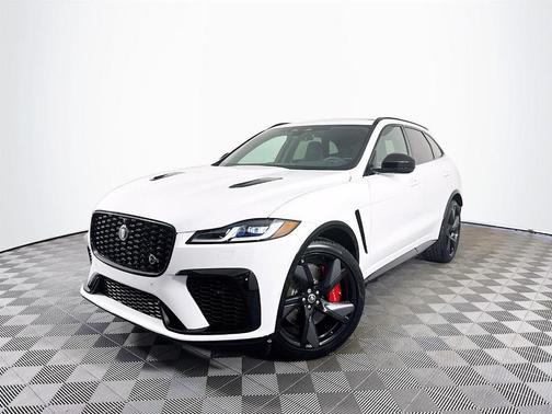 2025 Jaguar F-PACE SVR 575 Edition
