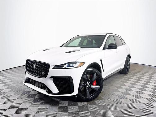 2025 Jaguar F-PACE SVR 575 Edition