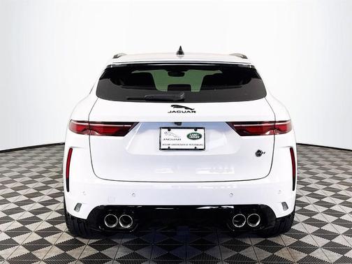 2025 Jaguar F-PACE SVR 575 Edition