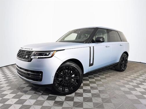 2025 Land Rover Range Rover P400 SE