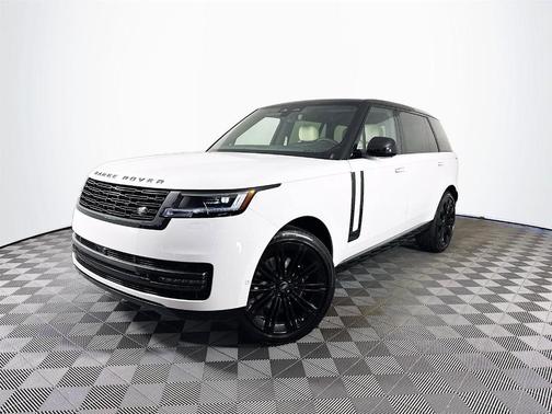 2025 Land Rover Range Rover P400 SE 7 Seat