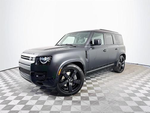2025 Land Rover Defender P400 X-Dynamic SE