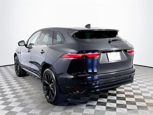 2026 Jaguar F-PACE P250 R-Dynamic S