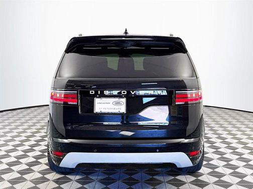 2024 Land Rover Discovery P360 Metropolitan Edition