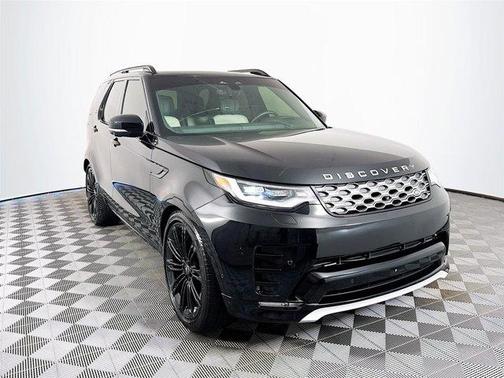 2024 Land Rover Discovery P360 Metropolitan Edition