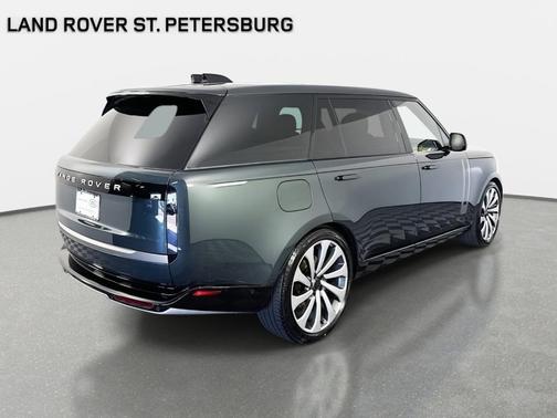 2026 Land Rover Range Rover P400 SE 7 Seat