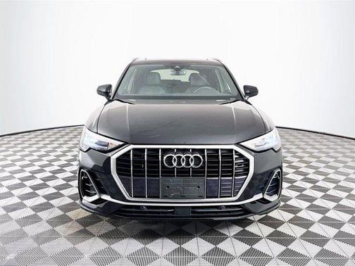 2021 Audi Q3 45 S line Premium